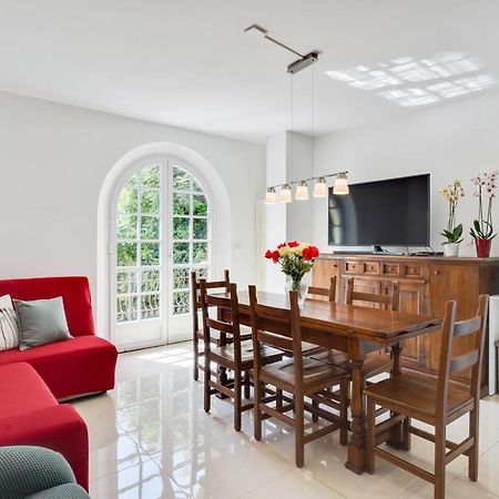 Ferienwohnung Sanremo Flat With Private Parking And Netflix Exterior foto